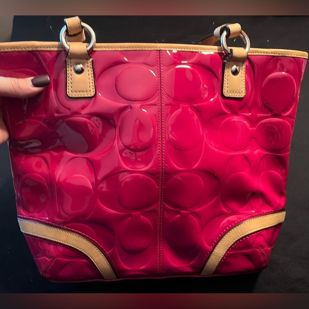 coach-hot-pink-patent-leather-shoulder-bag-perfect-gem